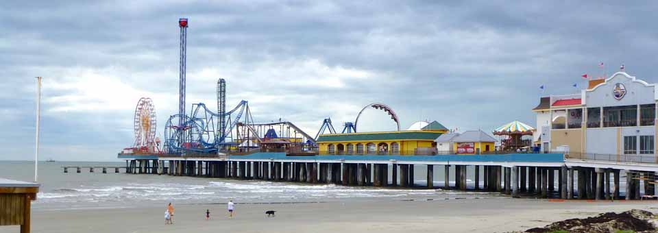 Galveston Pleasure Pier and beach | Notable Travels