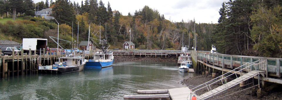 Hall's Harbour, Nova Scotia 2 pm - Notable Travels | Notable Travels