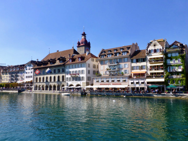 houses along river, Lucerne,Switzerlandlucerne_houses-along-river ...