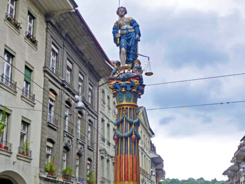 Gerechtigkeitsbrunnen, Justice statue. Bern, Switzerland