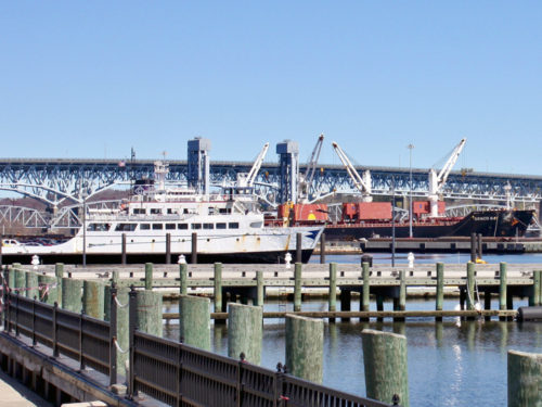 The Cape Henlopen carries up to 90 cars and 900 passengers between New London to Orient Point, New York.